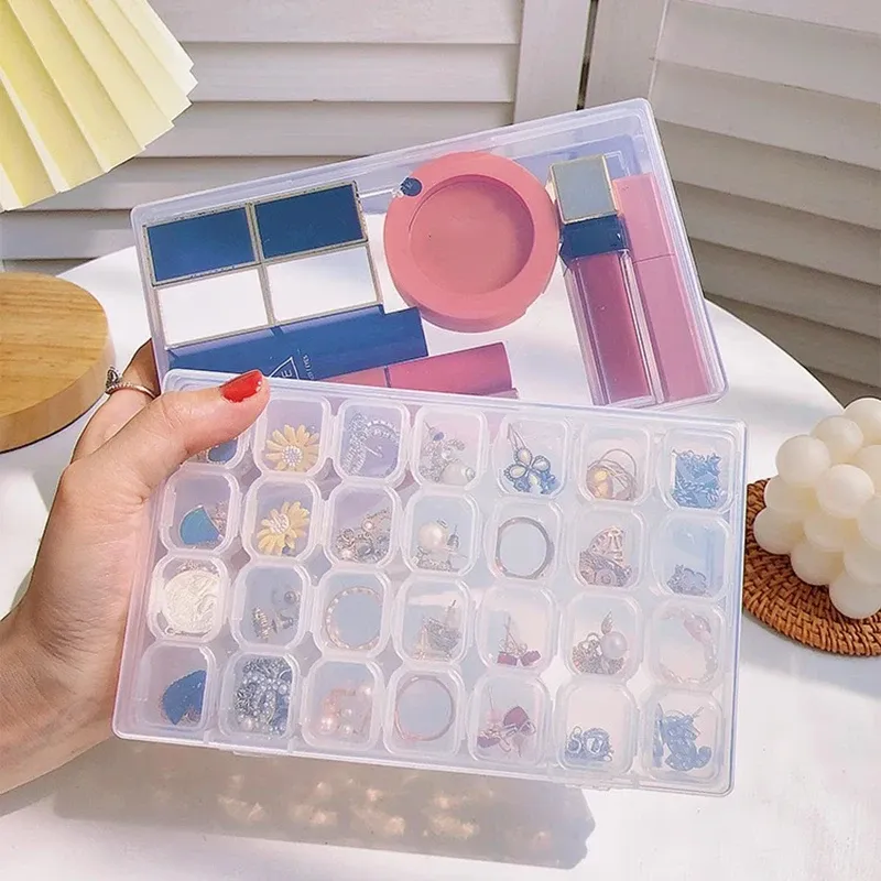 Boîte de rangement plastique 28 à 56 compartiments pour accessoires