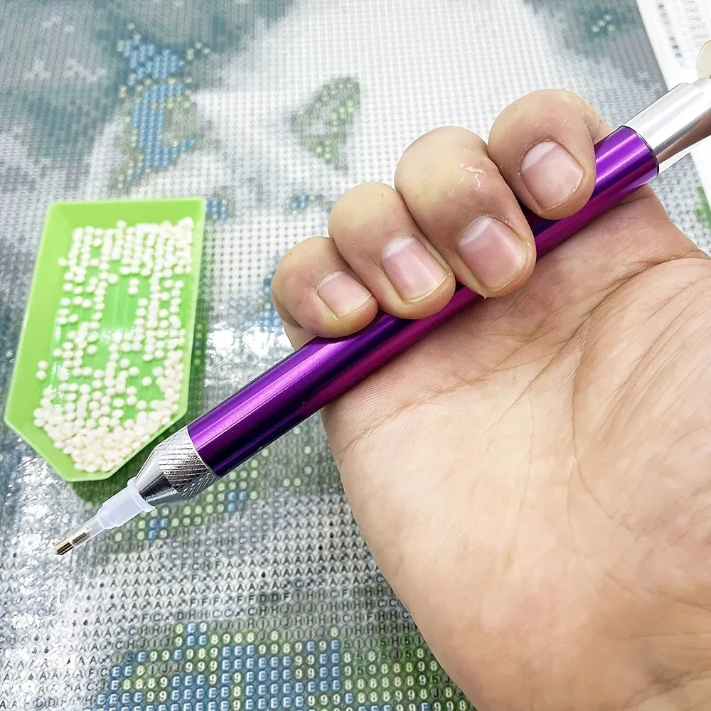 Stylo peinture diamant lumineux